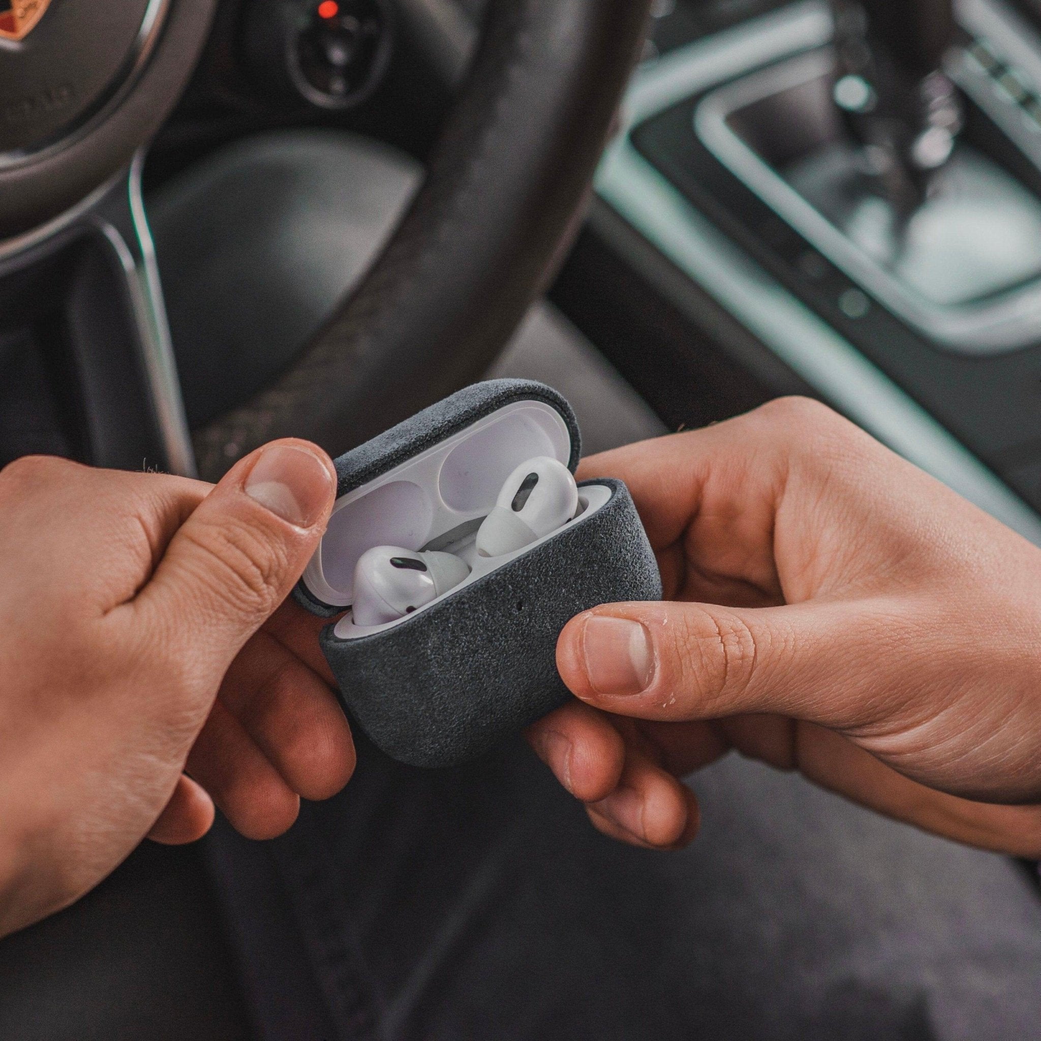 AirPods (3rd generation) Alcantara Case - Space Grey