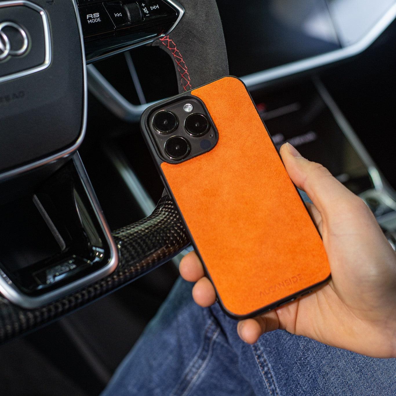 iPhone 13 Pro Max - Alcantara Back Cover - Orange