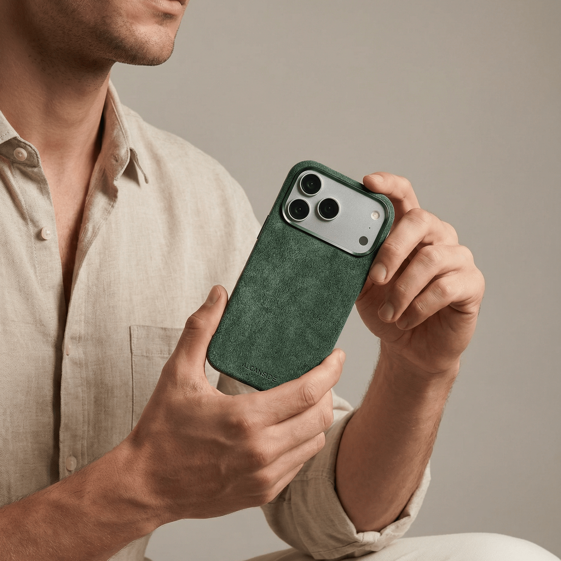 iPhone 17 Pro Max - Alcantara Case - Midnight Green
